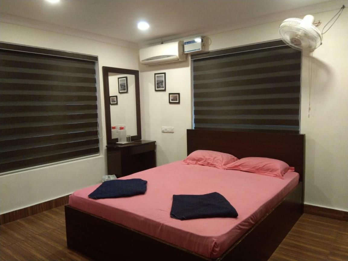 Capital Homestay Thiruvananthapuram Bagian luar foto